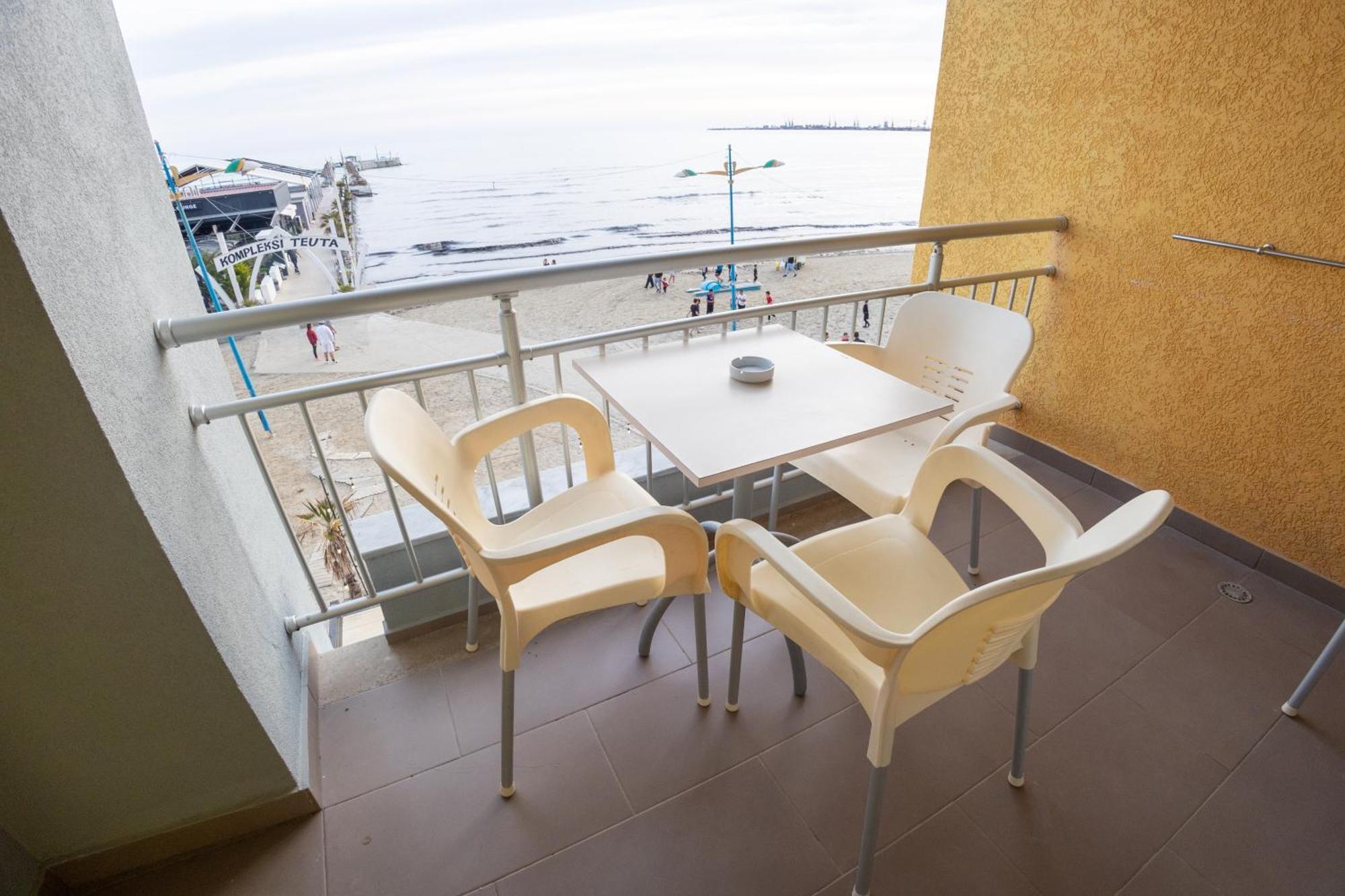 Hotel Klebrido ดูร์เรส ภายนอก รูปภาพ