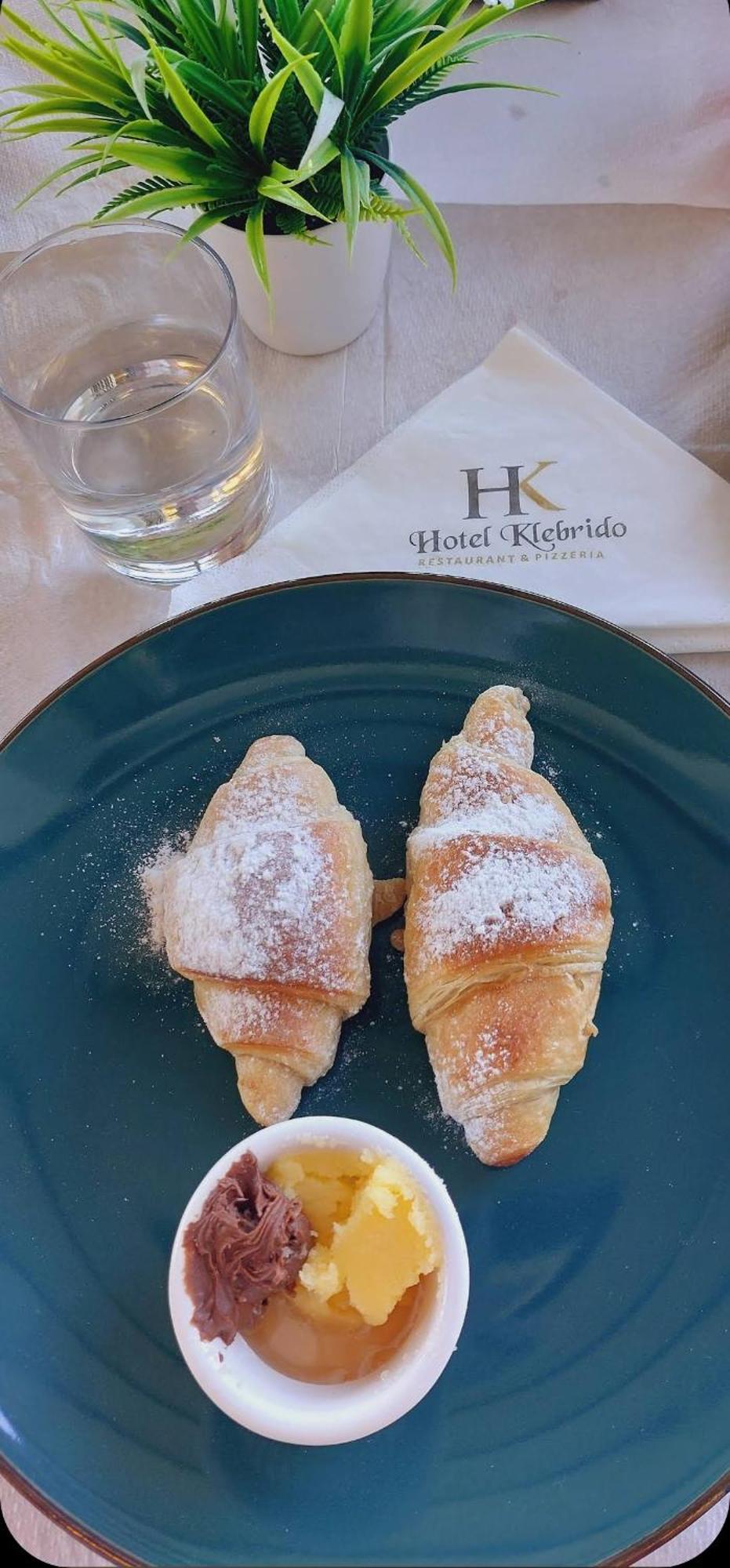 Hotel Klebrido ดูร์เรส ภายนอก รูปภาพ