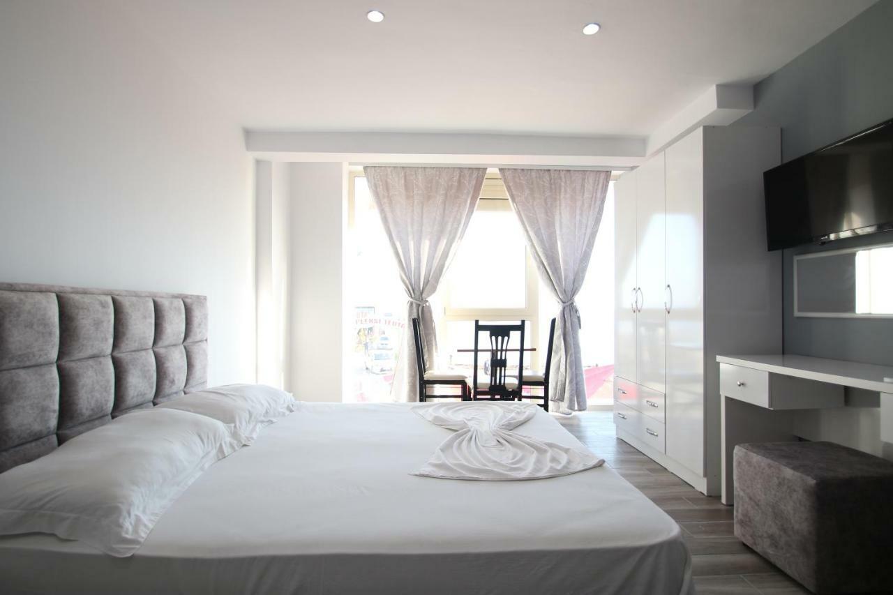 Hotel Klebrido ดูร์เรส ภายนอก รูปภาพ